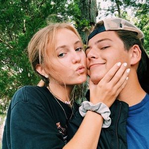 Meet your Posher, Kc